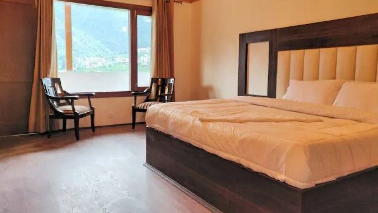 Photo of Bedroom in Simsa Village