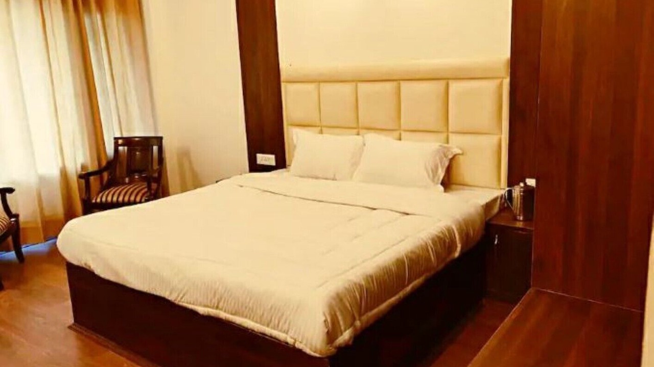 Photo of Bedroom in Simsa Village