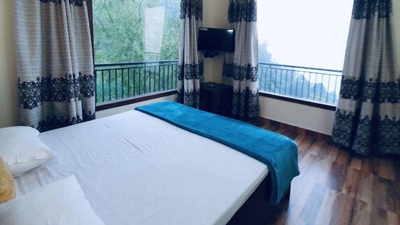 Photo of Bedroom in Kasauli