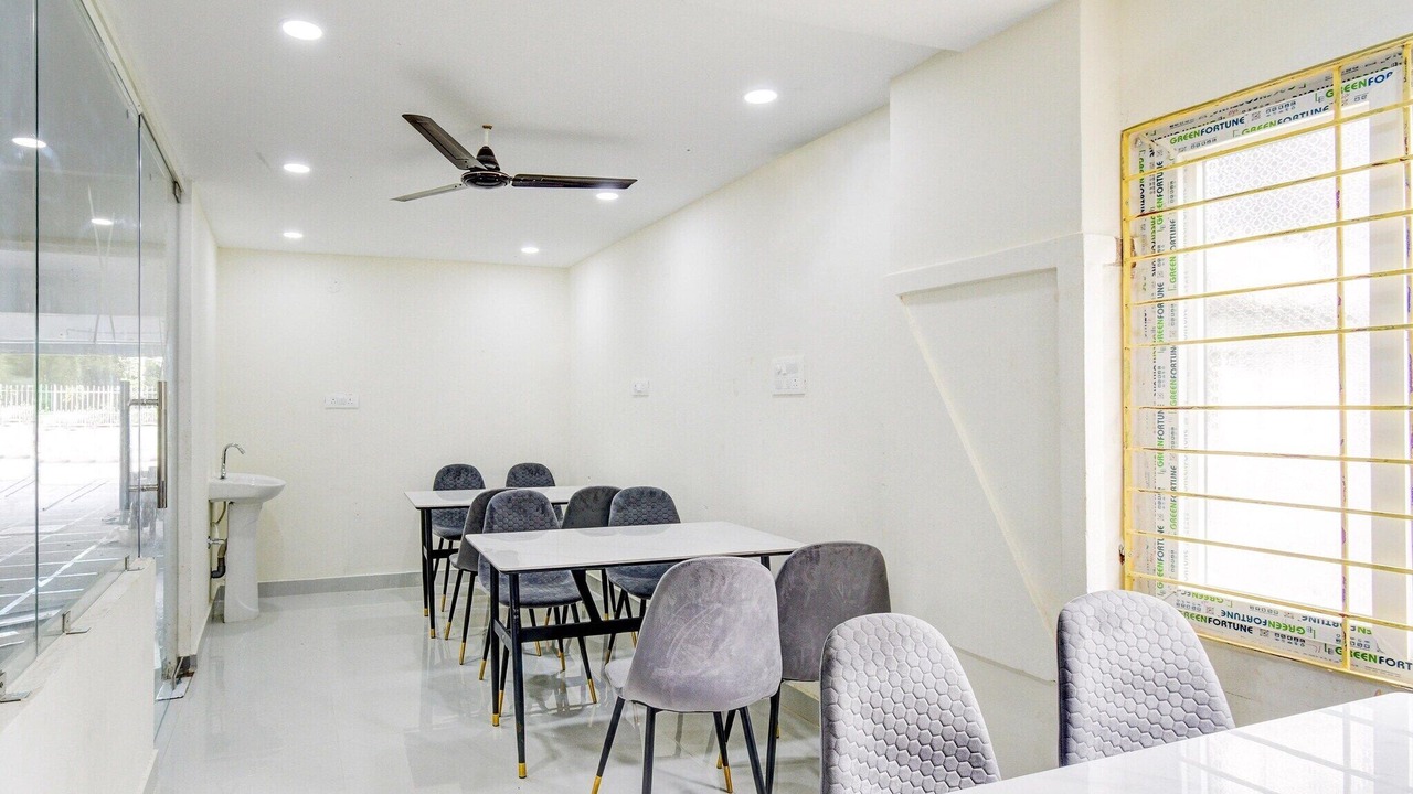Photo of Livingroom in LB Nagar