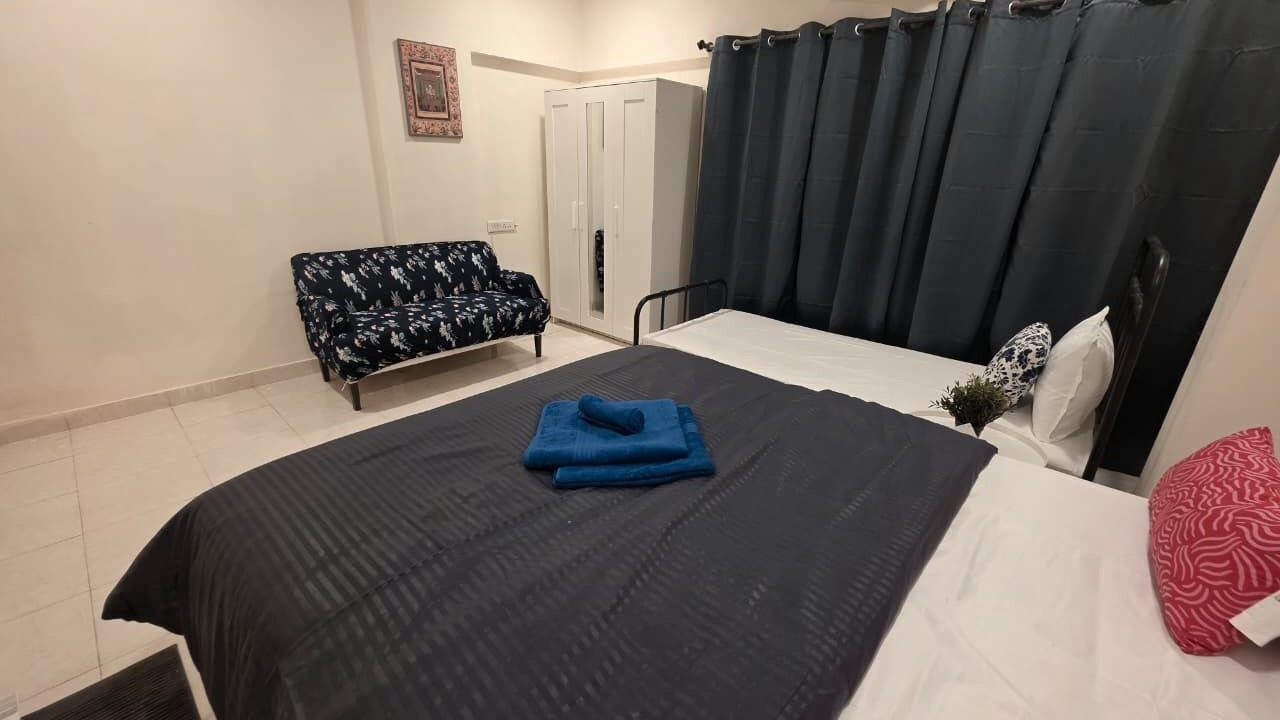 Photo of Bedroom in Dadar East