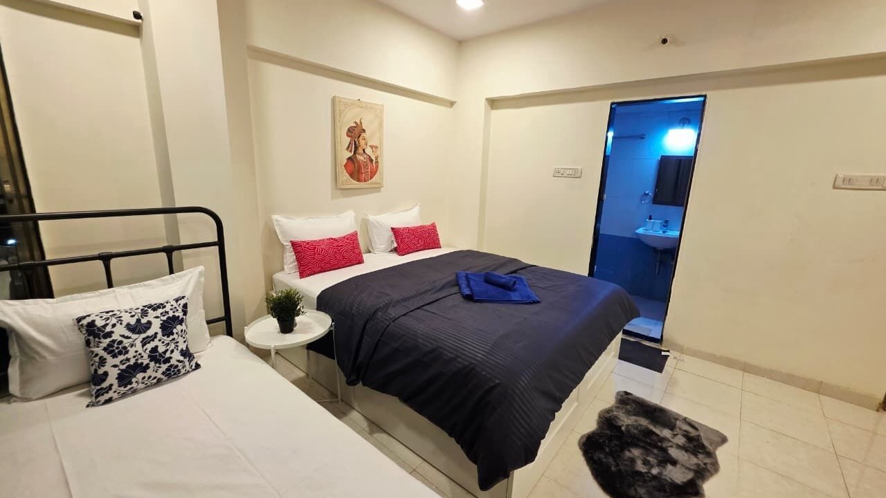 Photo of Bedroom in Dadar East