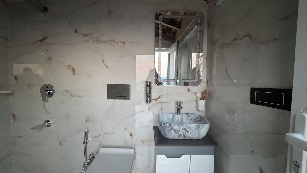 Photo of Bathroom in Mukteshwar