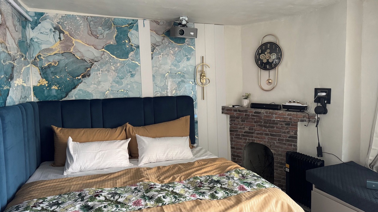 Photo of Bedroom in Mukteshwar