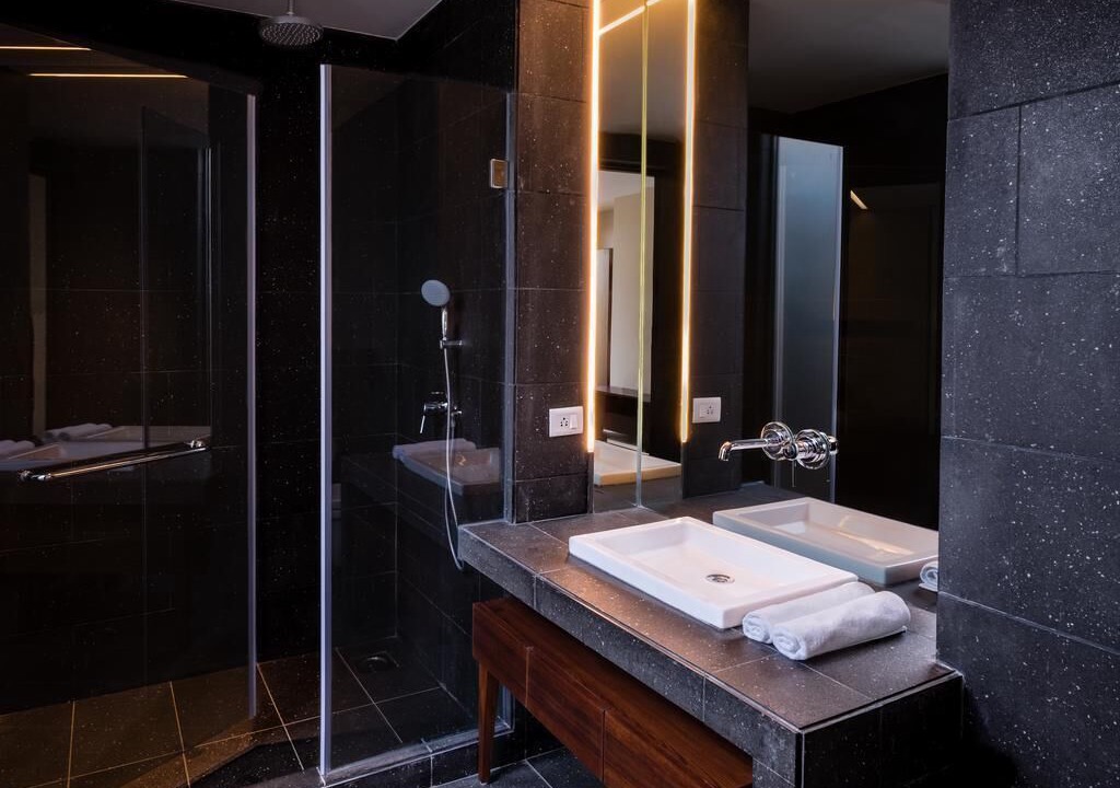 Photo of Bathroom in Parra