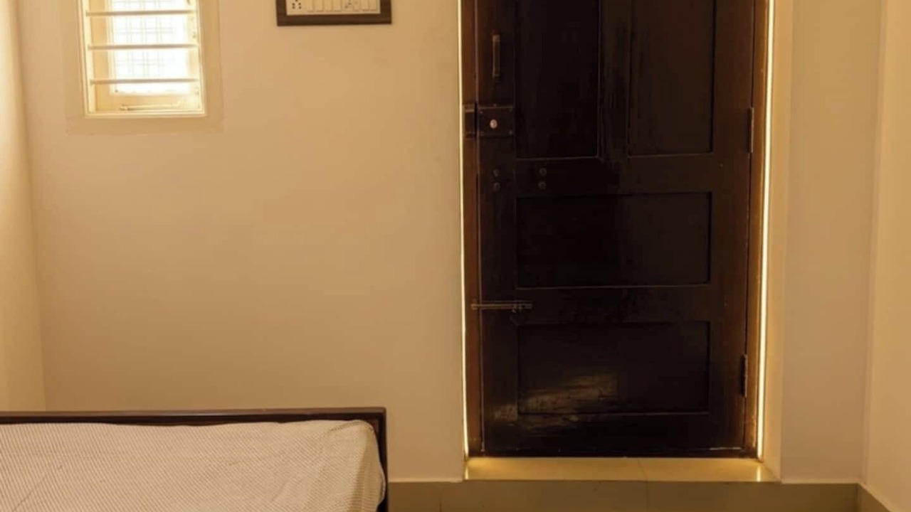 Photo of Bedroom in Tiruvannamalai