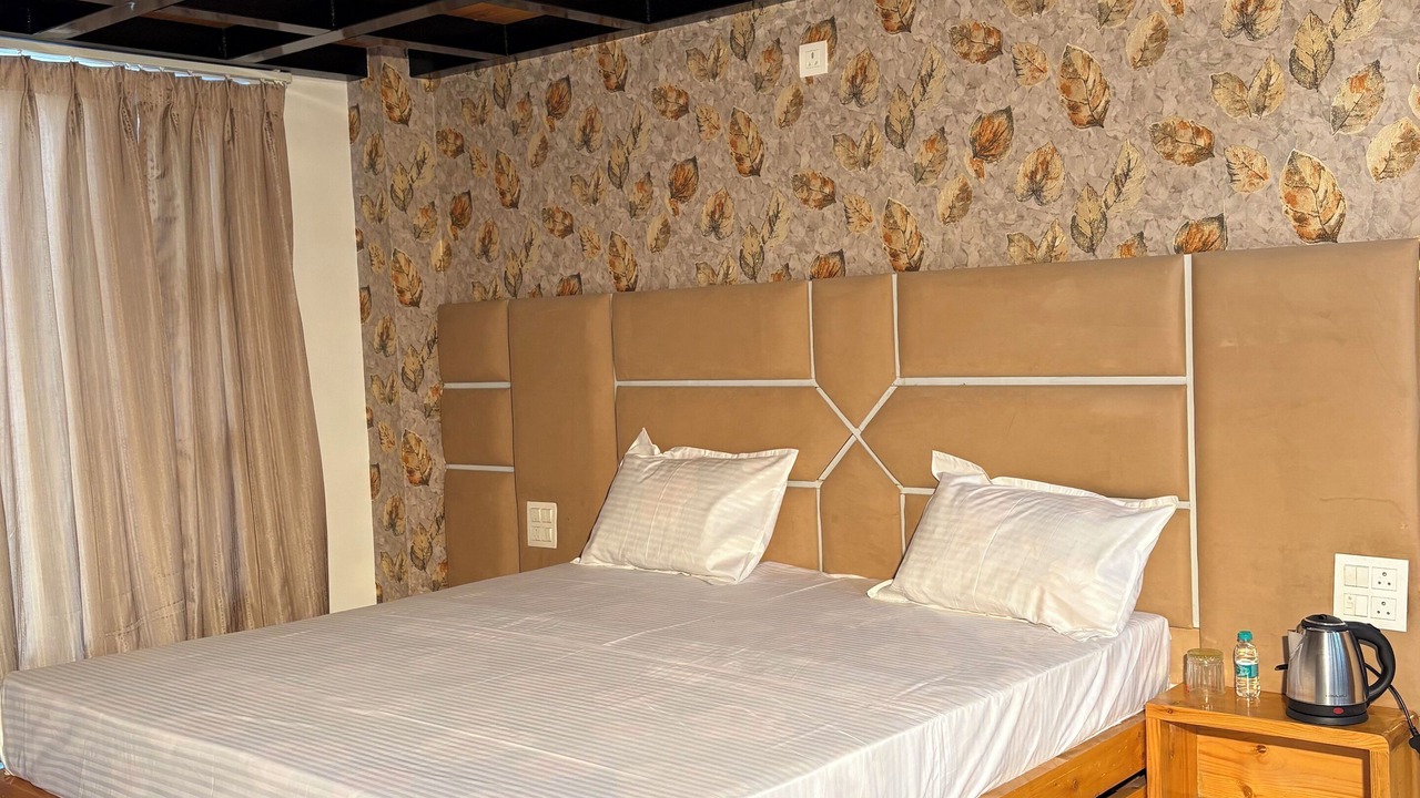 Photo of Bedroom in Solan