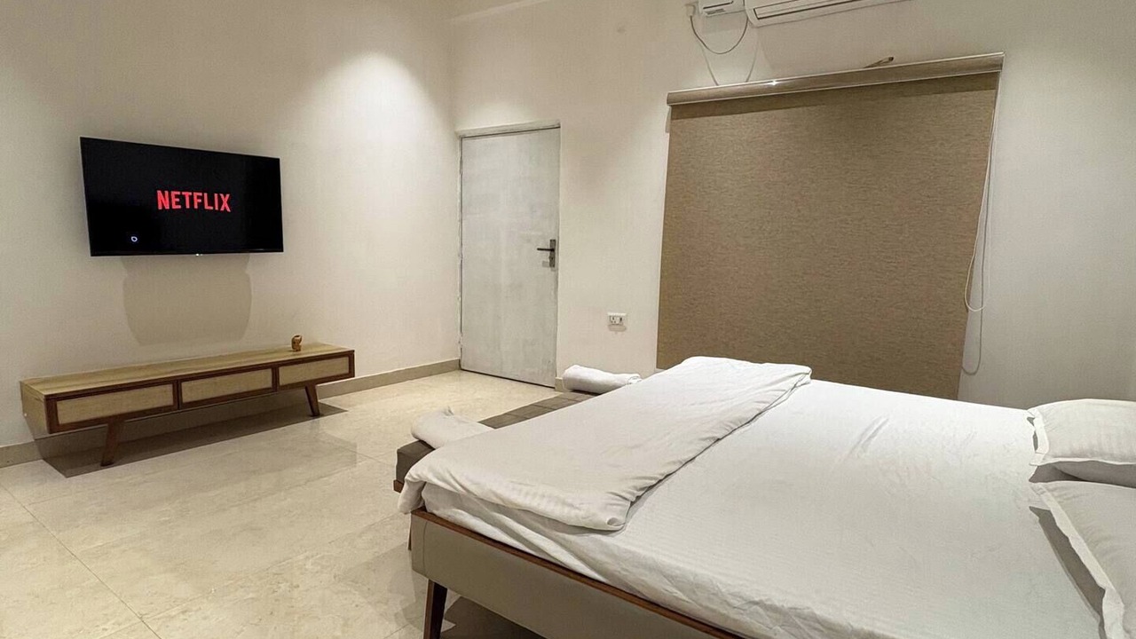 Photo of Bedroom in Allahabad