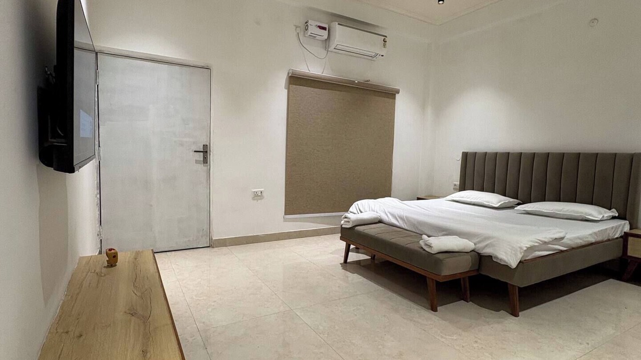 Photo of Bedroom in Allahabad