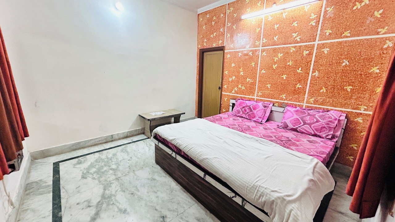 Photo of Bedroom in Vrindavan