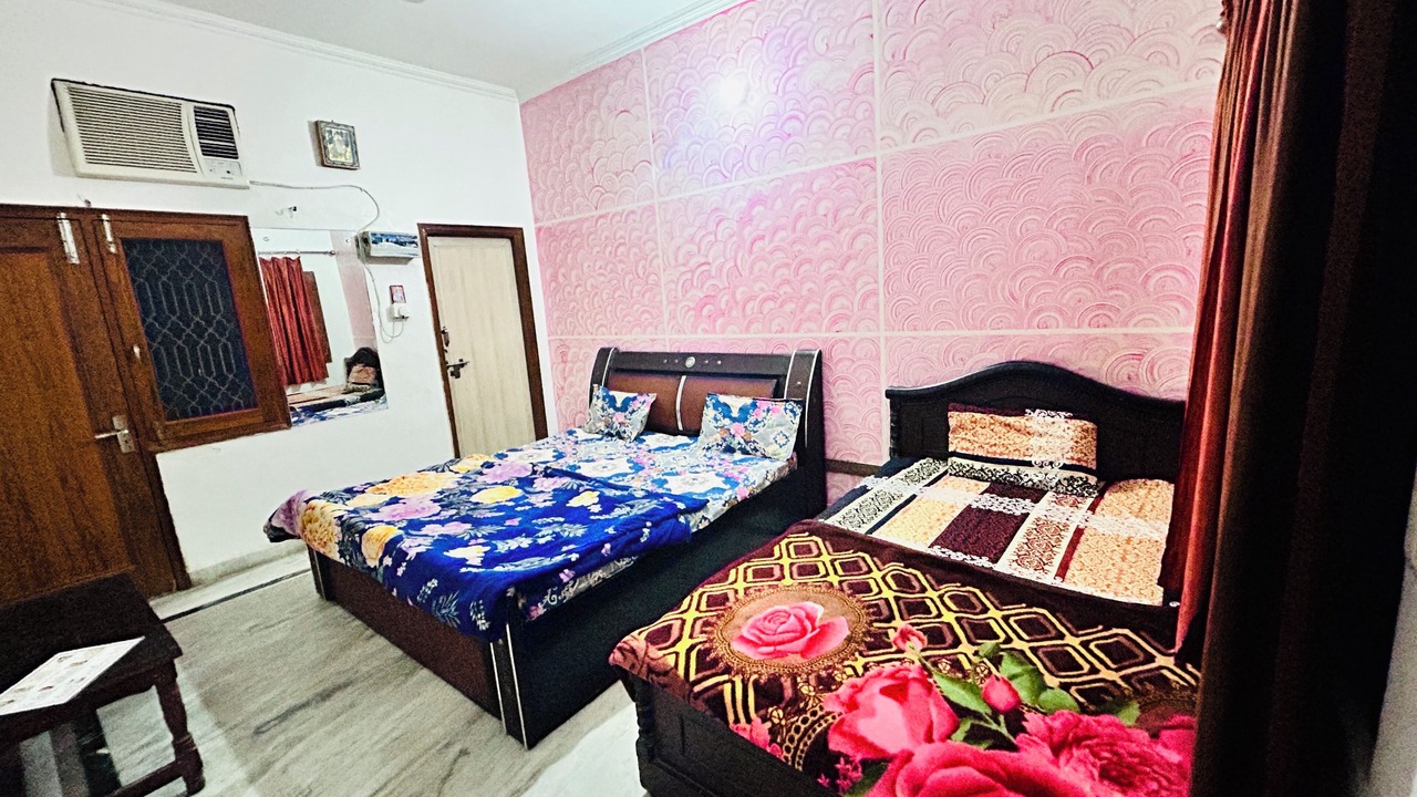 Photo of Bedroom in Vrindavan