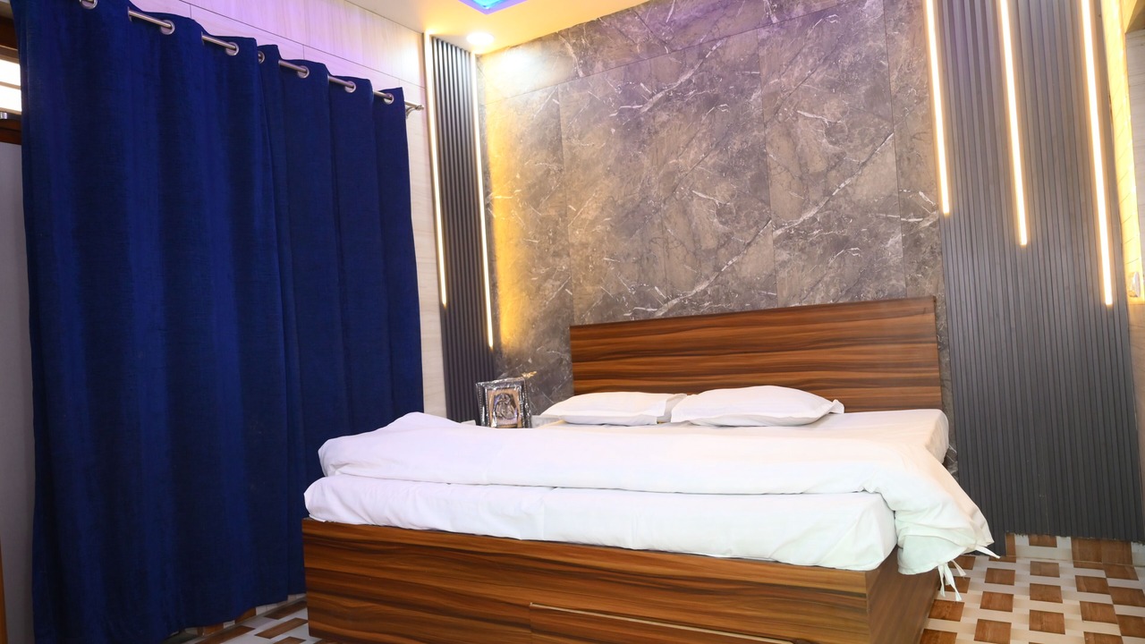 Photo of Bedroom in Agra