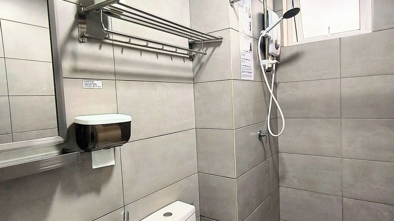 Photo of Bathroom in Bandar Perda