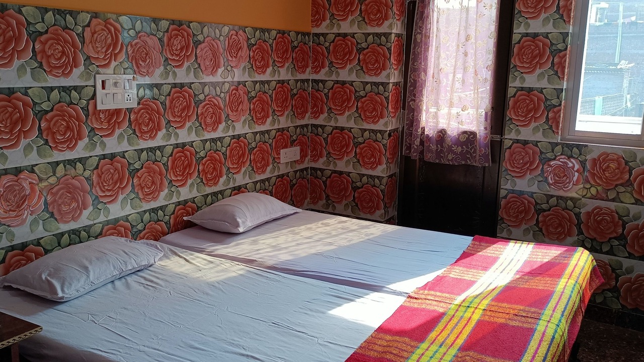 Photo of Bedroom in Bodh Gaya