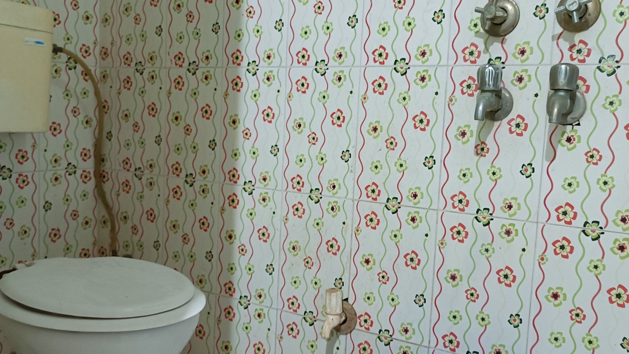 Photo of Bathroom in Bodh Gaya