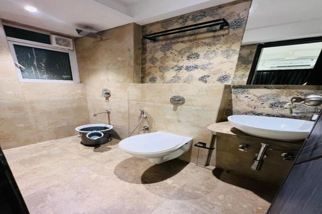 Photo of Bathroom in Chembur East