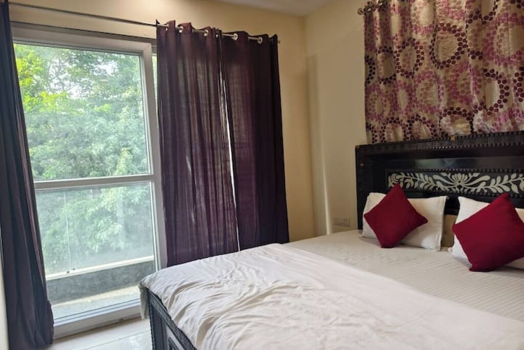 Photo of Bedroom in Lajpat Nagar
