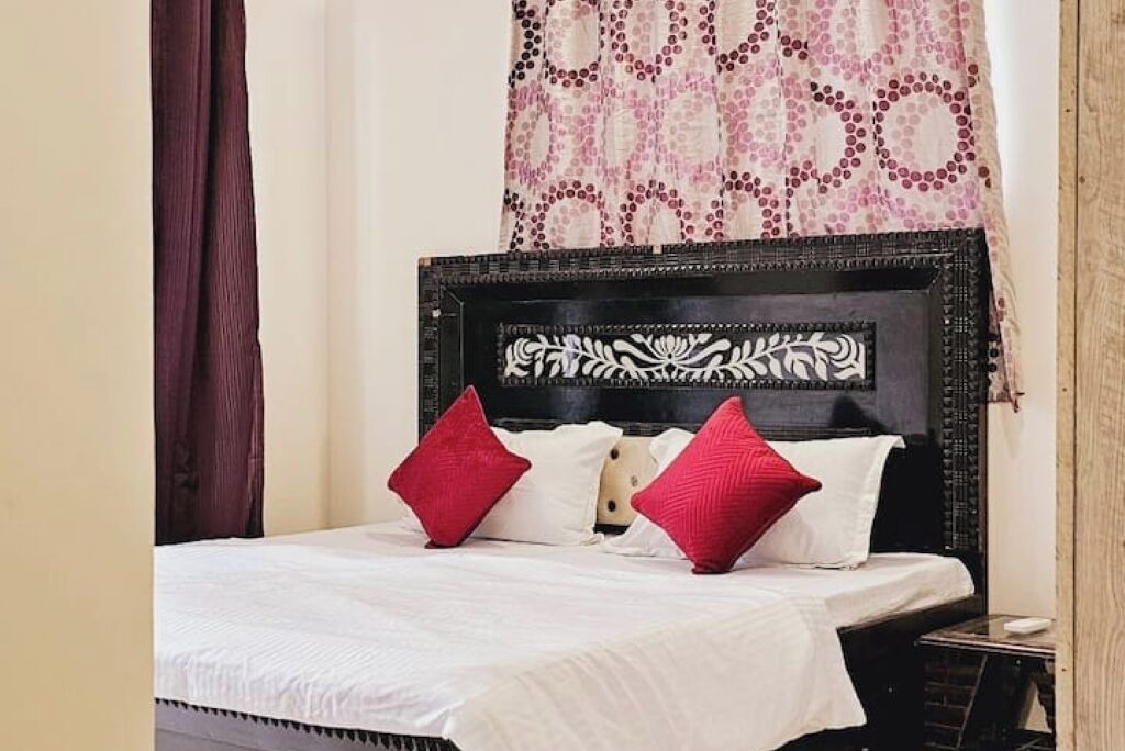 Photo of Bedroom in Lajpat Nagar