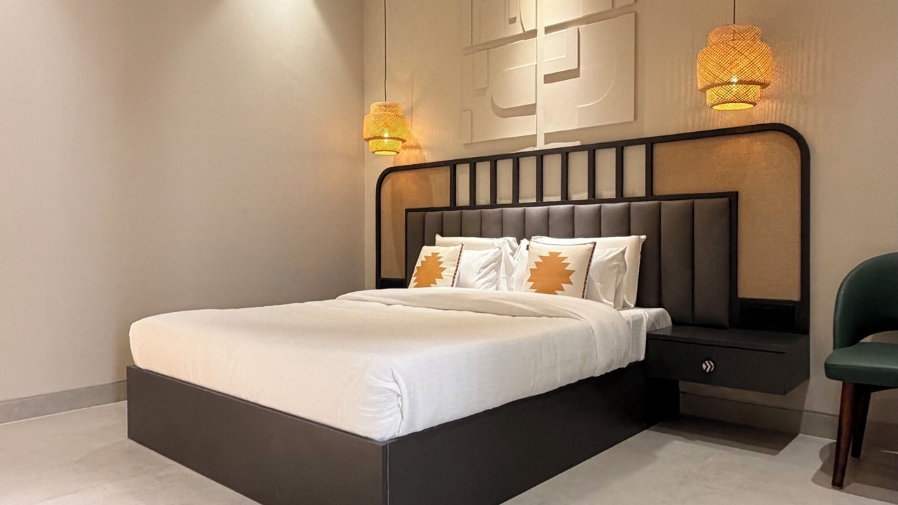 Photo of Bedroom in Taj Ganj