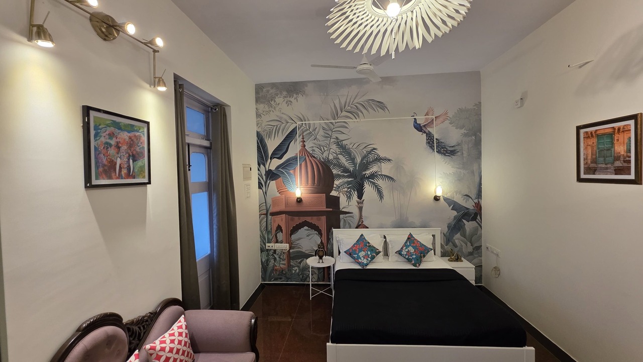 Photo of Bedroom in Malabar Hill