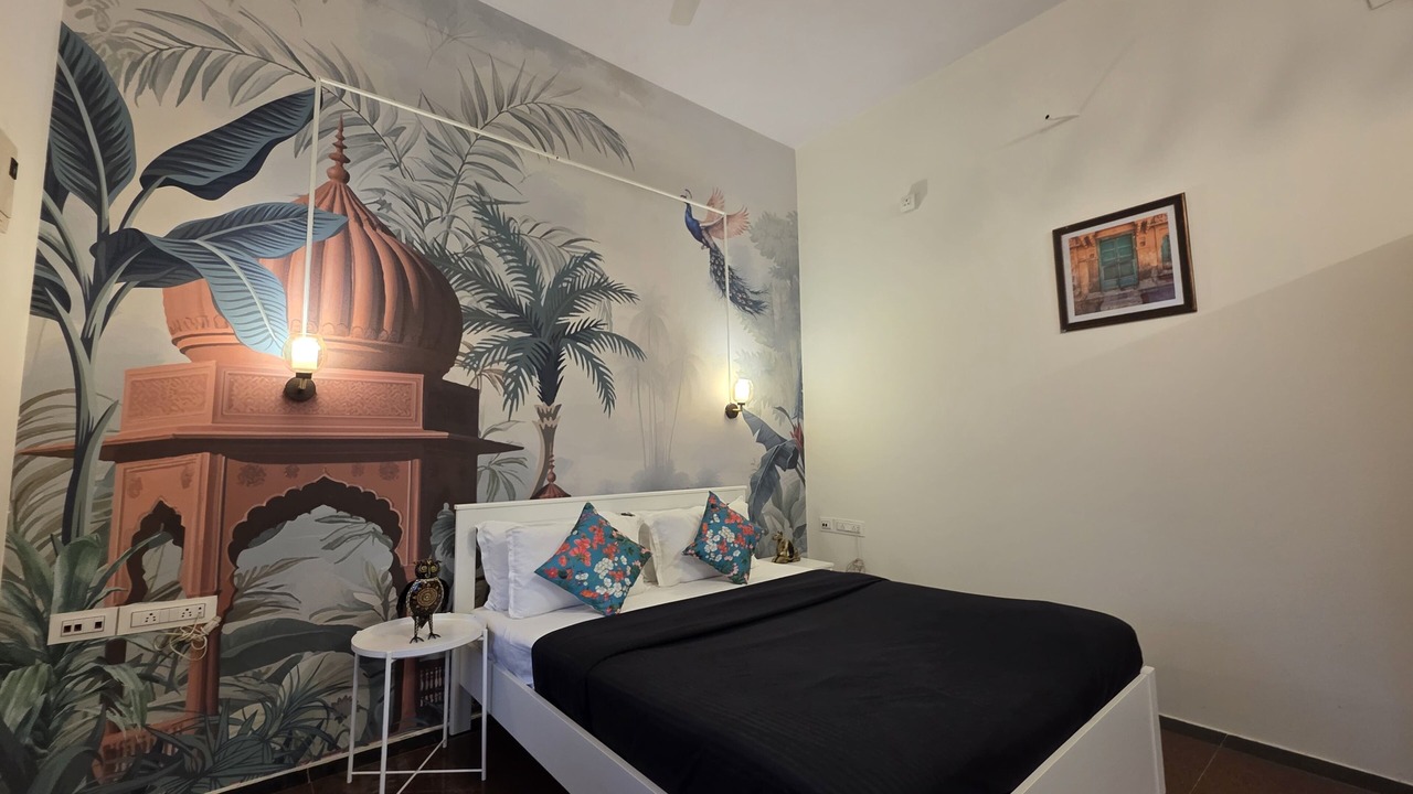 Photo of Bedroom in Malabar Hill