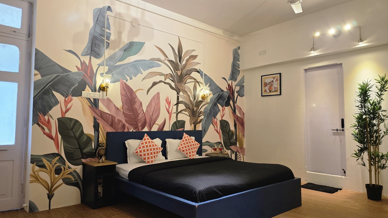 Photo of Bedroom in Malabar Hill