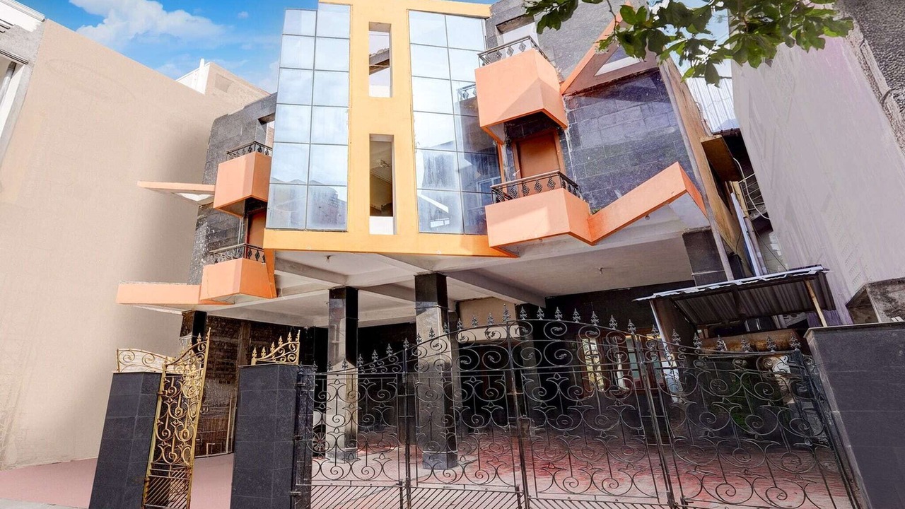Photo of Outdoor in Vadapalani