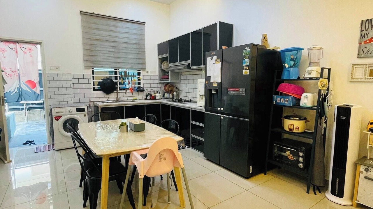 Photo of Kitchen in Durian Tunggal