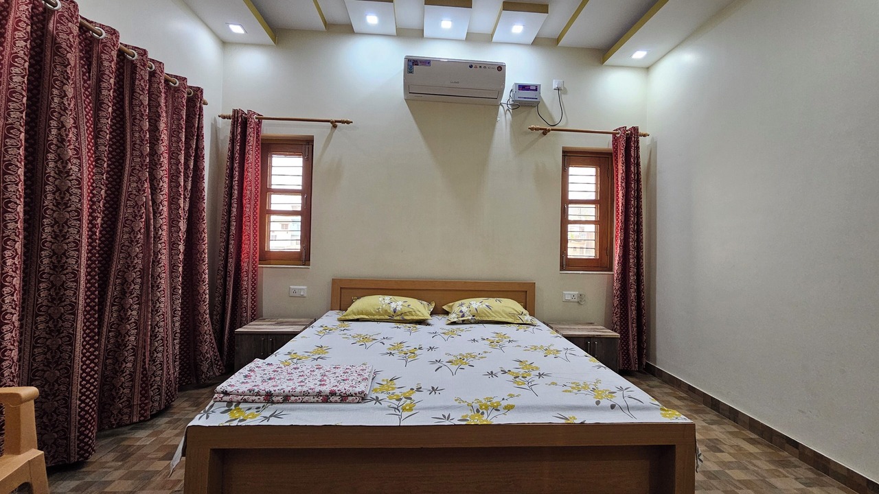 Photo of Bedroom in Haldwani