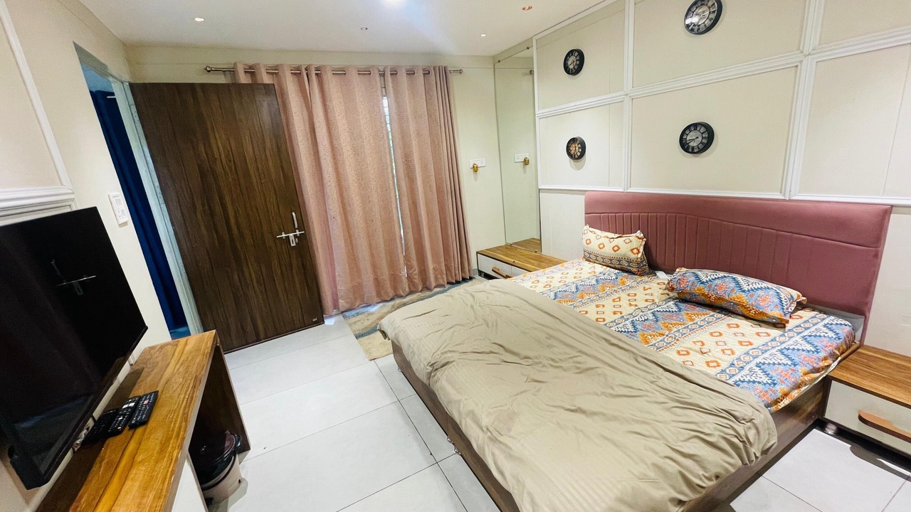 Photo of Bedroom in Mhow