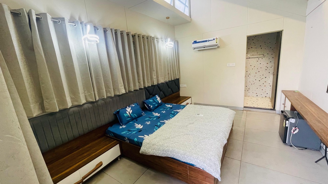 Photo of Bedroom in Mhow
