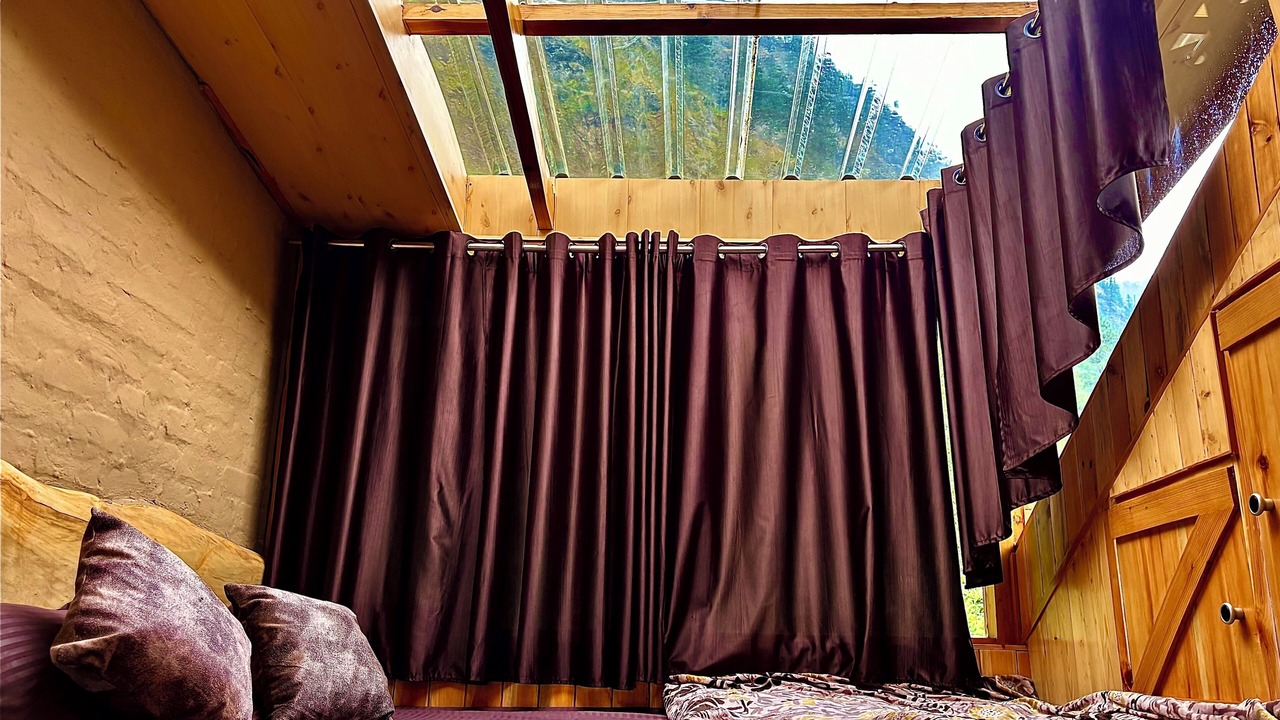 Photo of Bedroom in Manali
