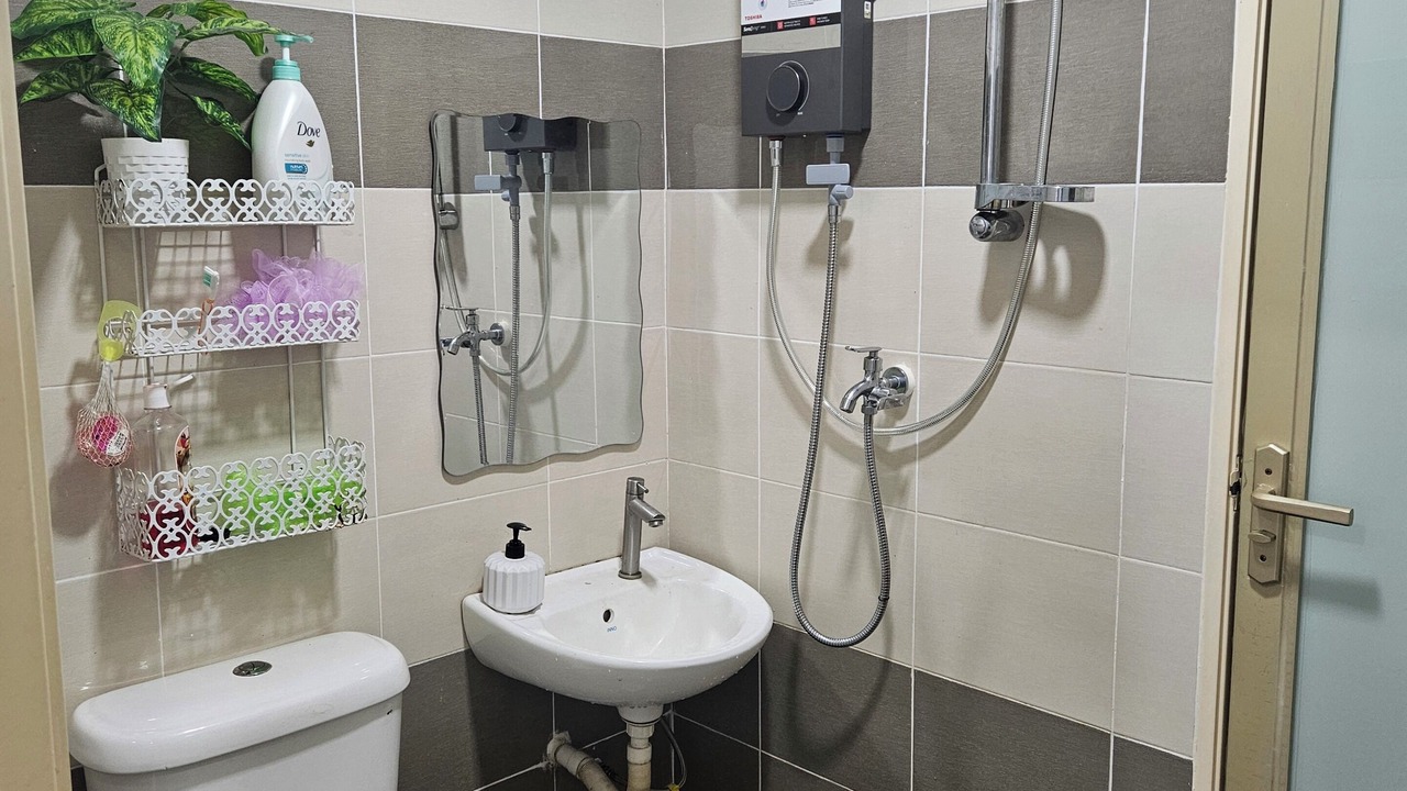 Photo of Bathroom in Bukit Kuin Satu