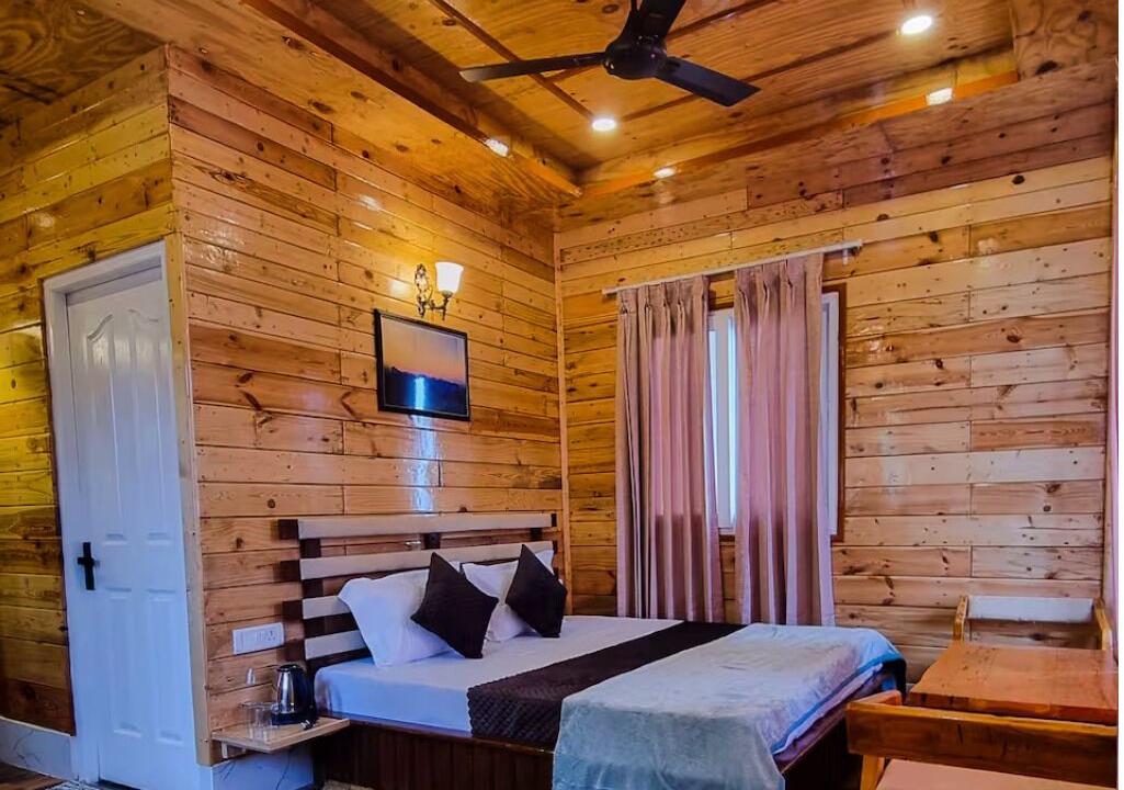 Photo of Bedroom in Tehri