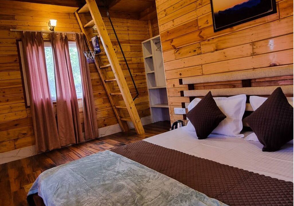 Photo of Bedroom in Tehri