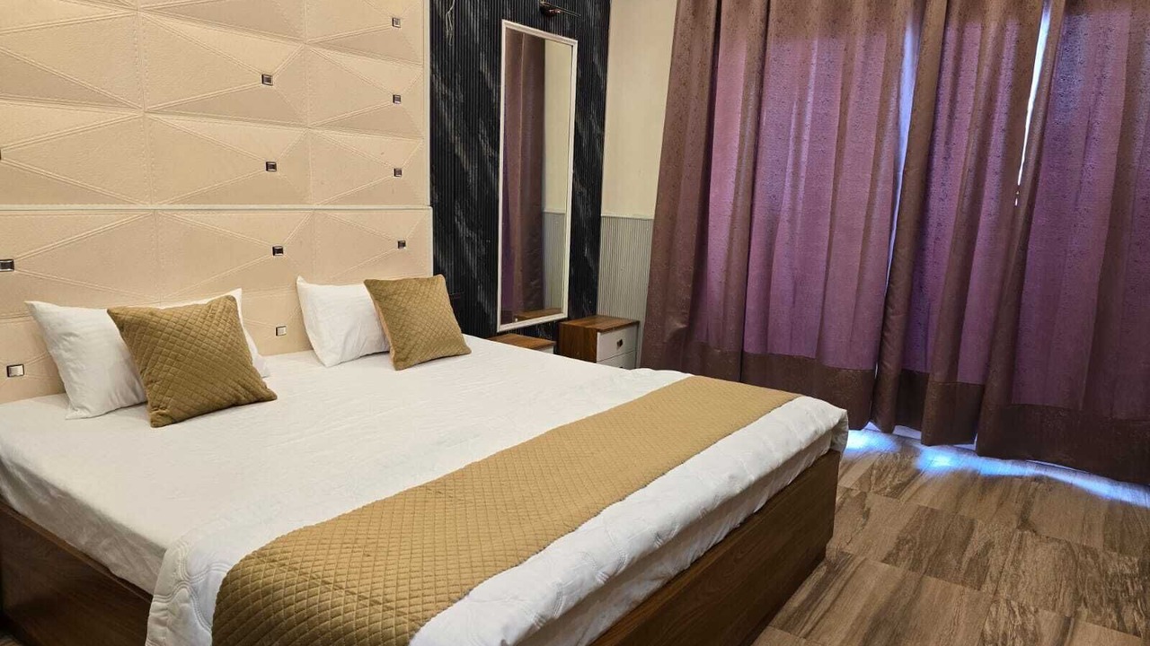 Photo of Bedroom in Greater Noida