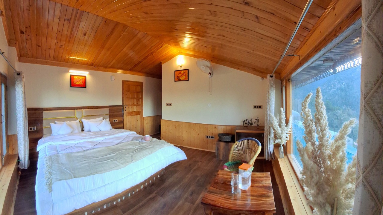 Photo of Bedroom in Shimla