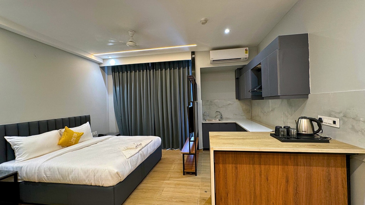 Photo of Bedroom in Sector 51