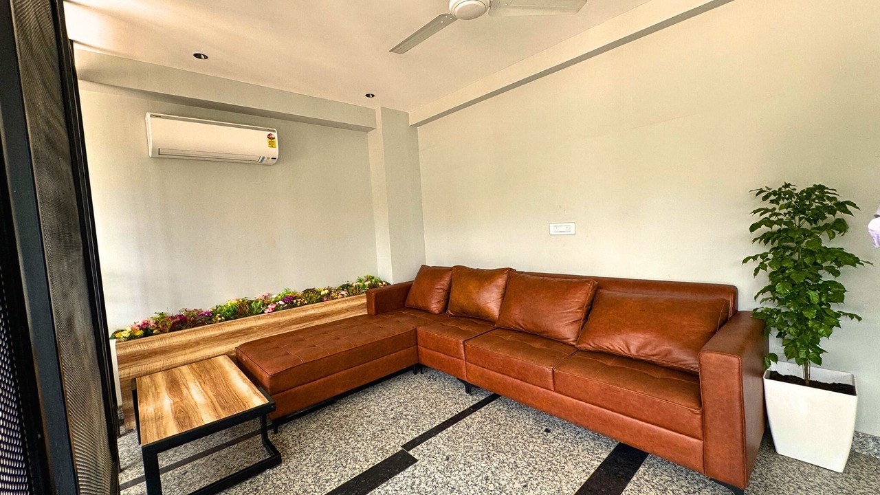 Photo of Livingroom in Sector 51