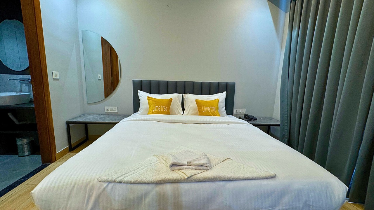Photo of Bedroom in Sector 51