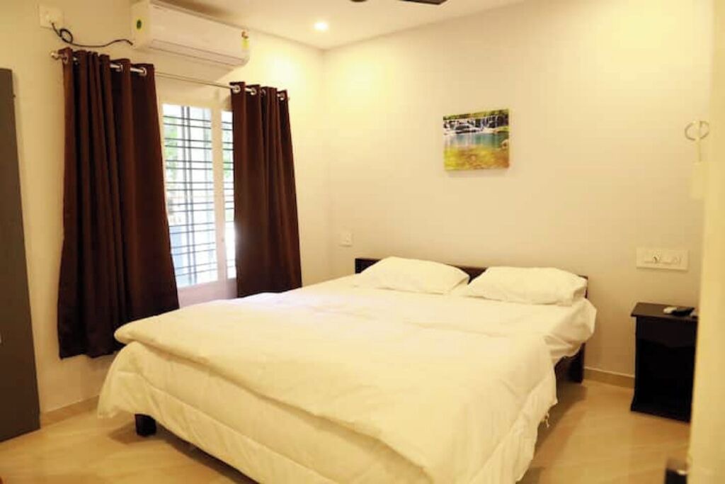 Photo of Bedroom in Alappuzha