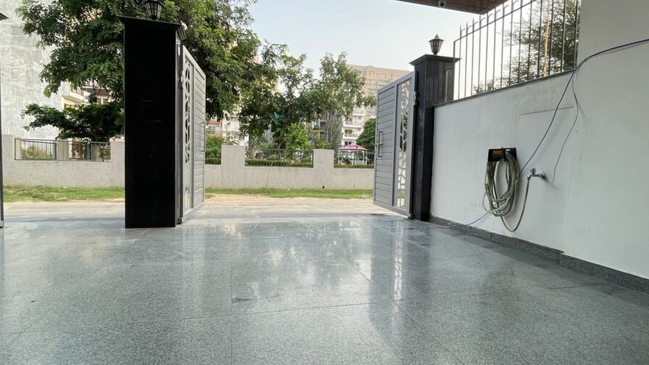 Photo of Patio Balcony in Gurugram