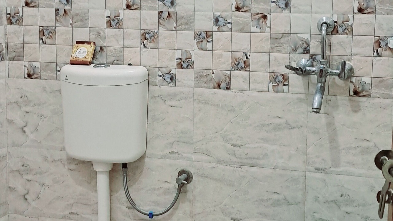 Photo of Bathroom in Mahmoorganj