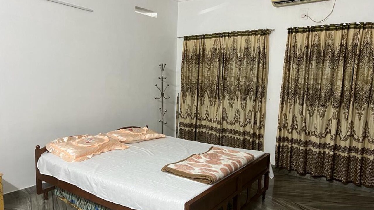 Photo of Bedroom in Irinjalakuda