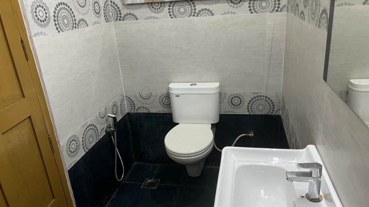 Photo of Bathroom in Irinjalakuda