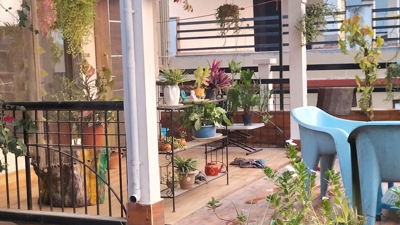 Photo of Patio Balcony in Sualkuchi