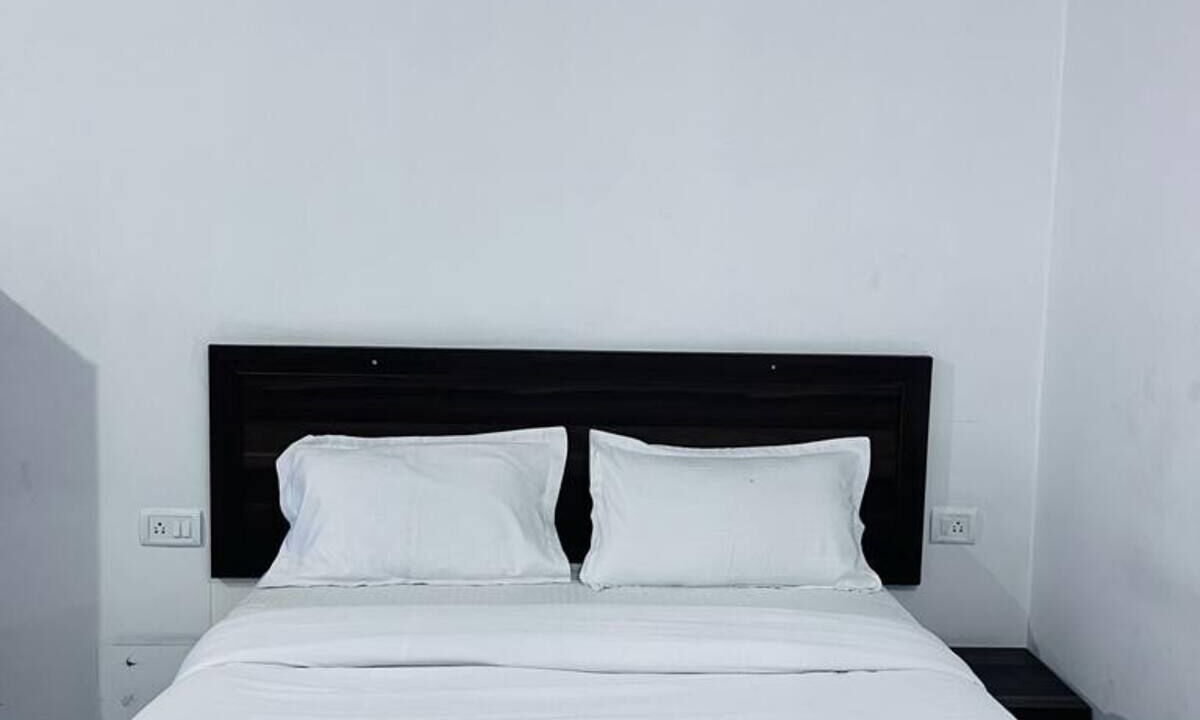 Photo of Bedroom in Calangute