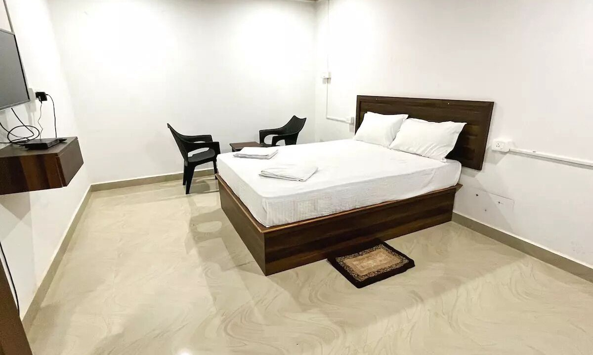 Photo of Bedroom in Calangute
