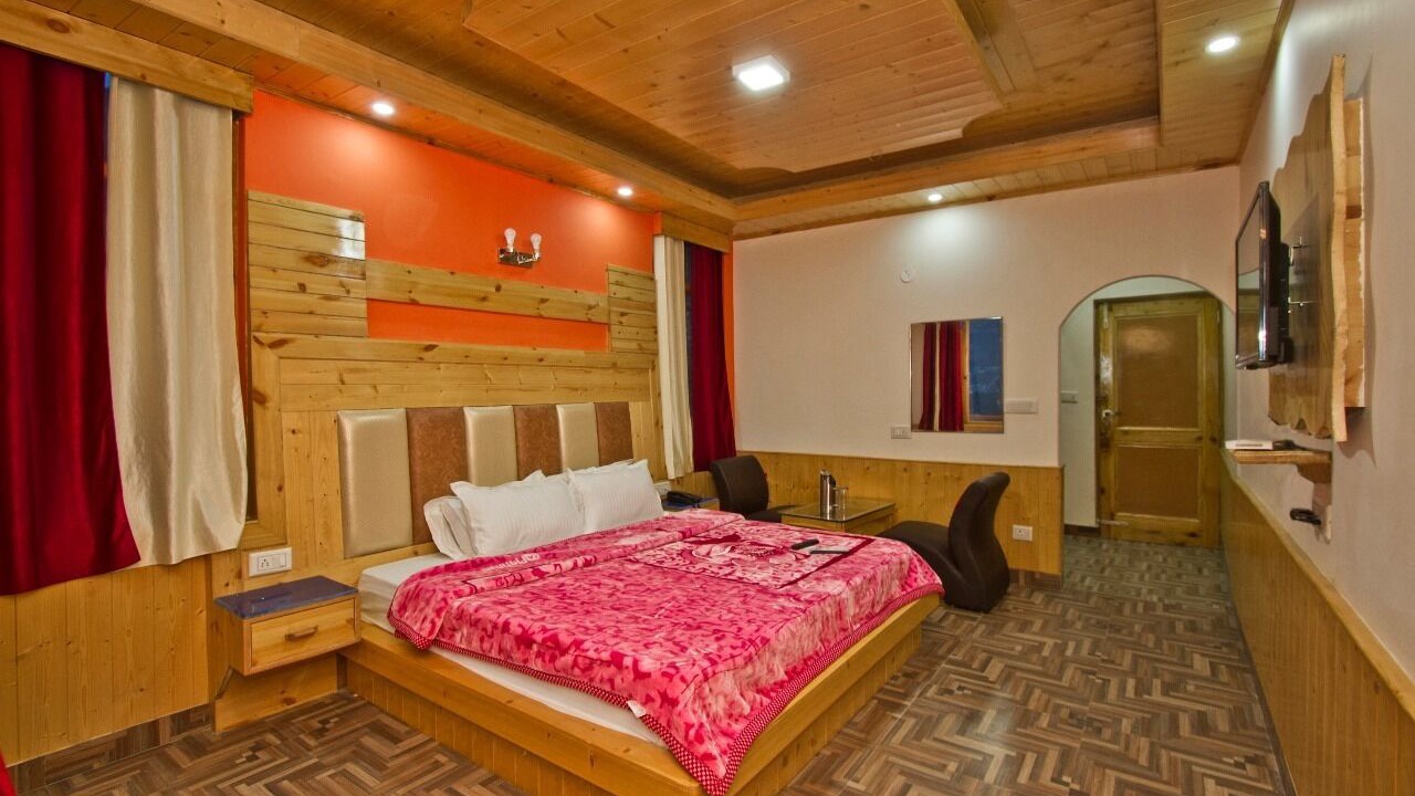 Photo of Bedroom in Simsa Village