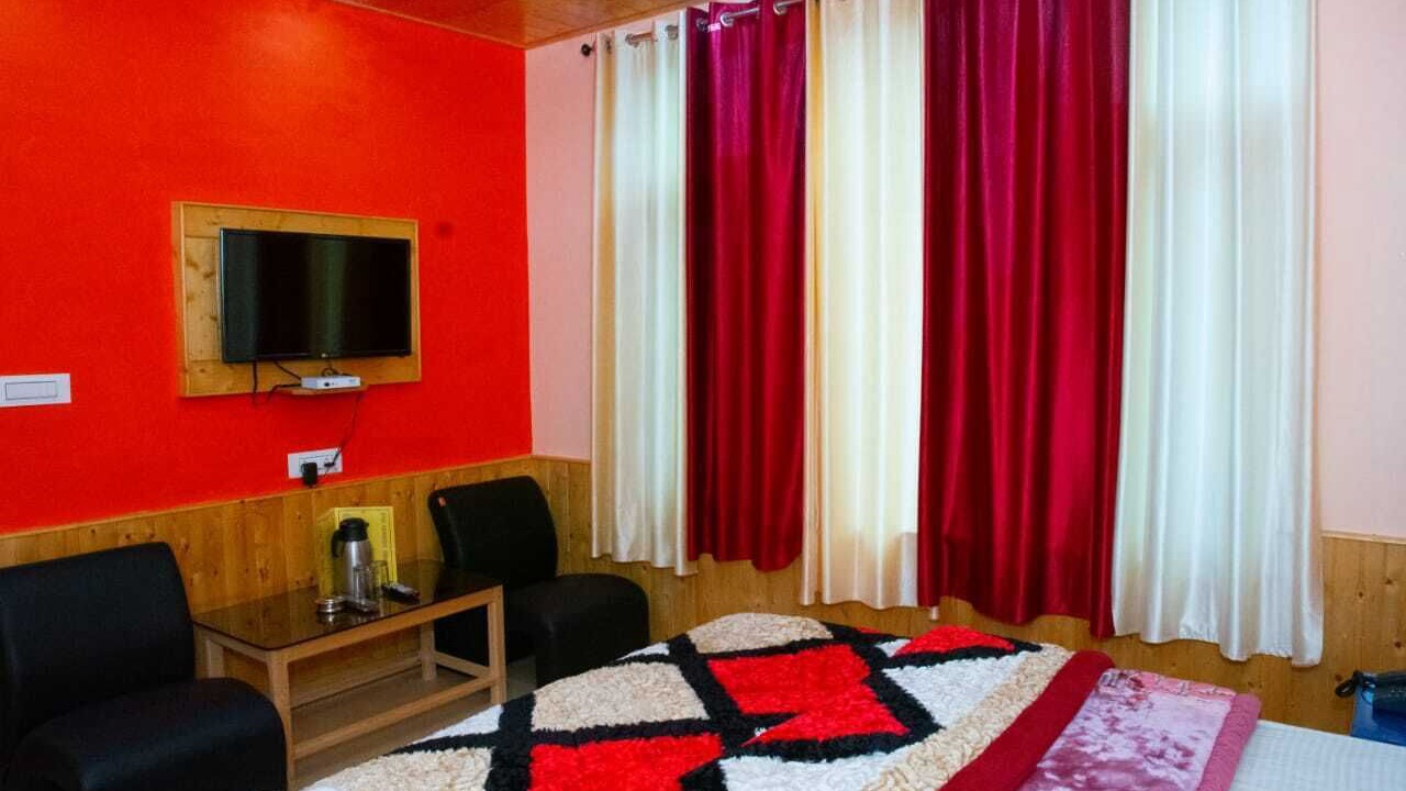 Photo of Bedroom in Manali